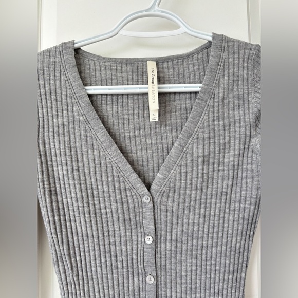 Babaton Gray Ribbed Knit Button-Down Dress - Picture 2 of 5